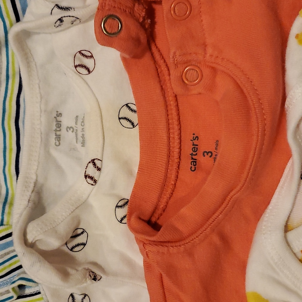 Set of 10 0-3 months baby onesies bundle - Picture 4 of 5
